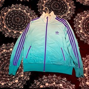 Women’s Adidas zip up sweater